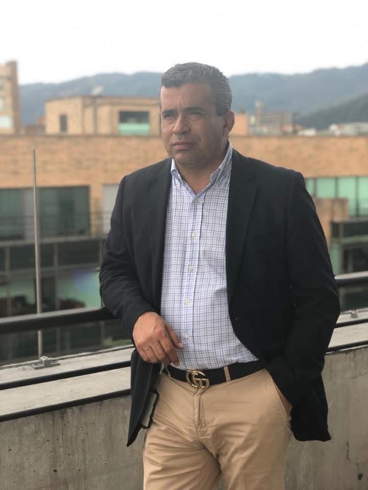 Fernando Rojas, Gerente Comercial